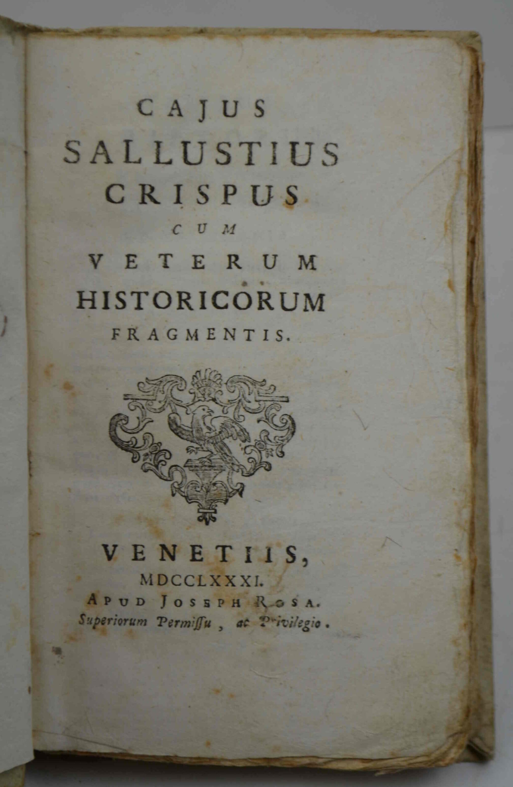 156587-1