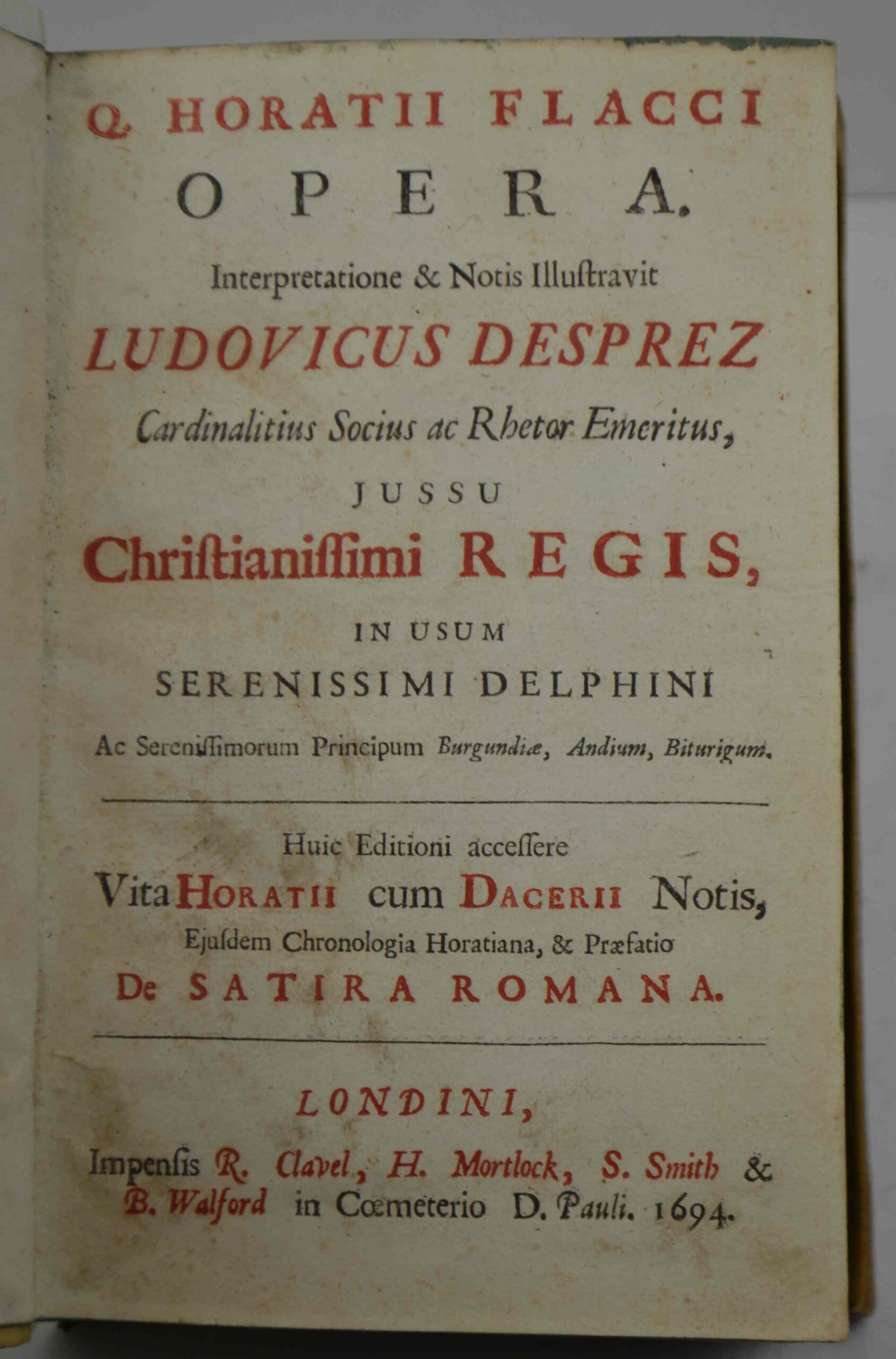 156589-1